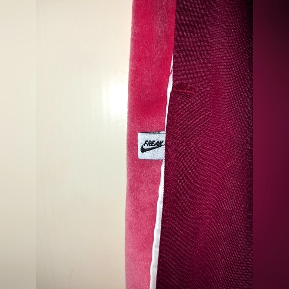 Nike Giannis mens basketball pants. NWT size large. Print all over. - Picture 1 of 9